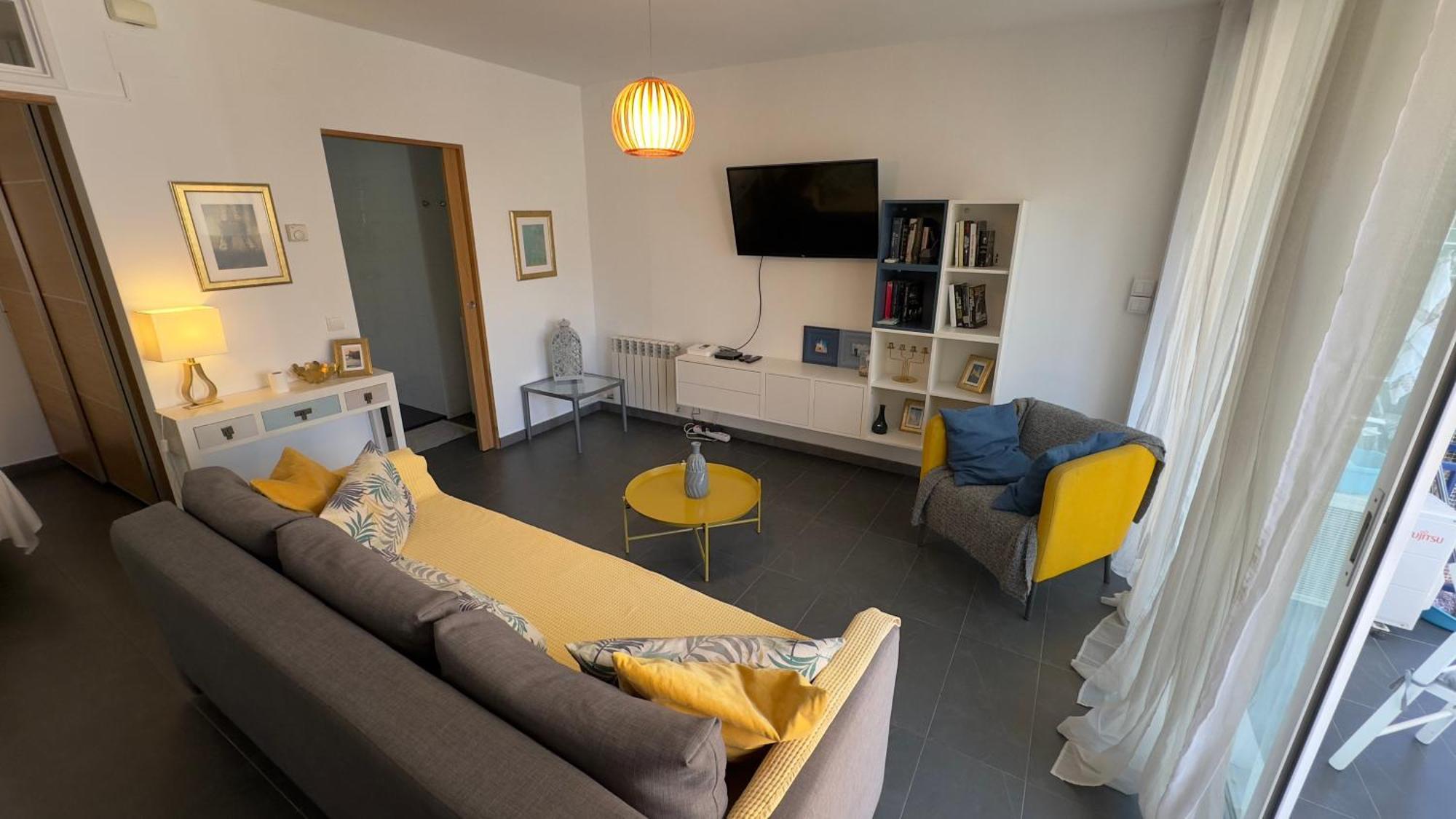 Sunny Flat In Sitges 30 Seconds To Beach, Balcony & Sea Views! Exterior foto